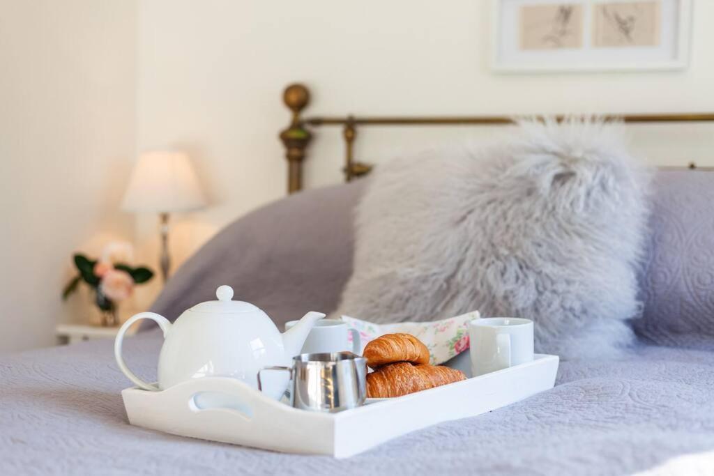 Bijou Coastal Apartment In Polperro With Hot Tub Onsite Parking Downhill Walk To Village Buitenkant foto