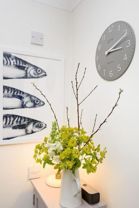 Bijou Coastal Apartment In Polperro With Hot Tub Onsite Parking Downhill Walk To Village Buitenkant foto
